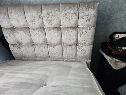 Single ottoman bed with - ottoman,
